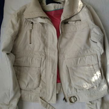 2+1 gratis! Kvalitetna proljetna "Comma" bež jakna, vel. 40 - SNIŽENO!