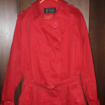 NOVI BALONER S ETIKETOM