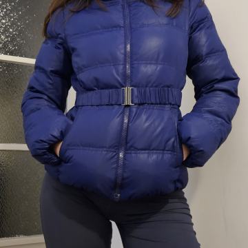 Benetton pernata jakna s remenom