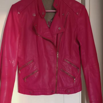 BETTY BARCLAY! DRAGI SVI..KOŽNA..MEKANA..FINA