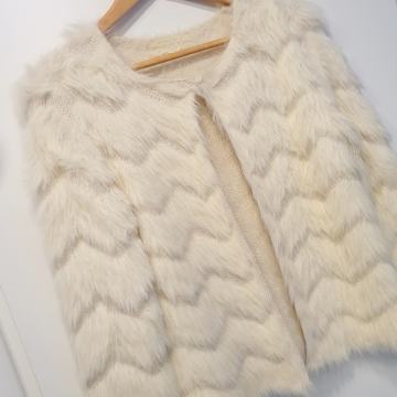 Bijela kratka bundica, vel M