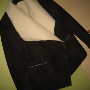 BRUŠENA KOŽNA ZIMSKA JAKNA S KRZNOM VEL. 42 - NOVO