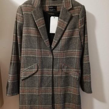 Bershka kaput karirani vl.M