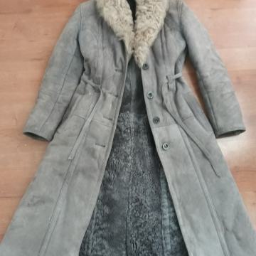 BUNDA KAPUT  vel. 38 / 40