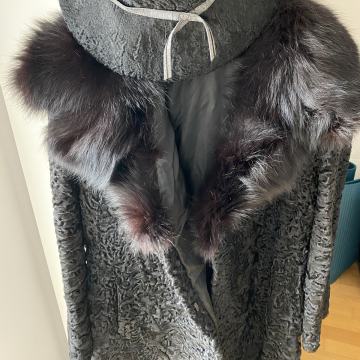 Bunda od krzna perzijaner