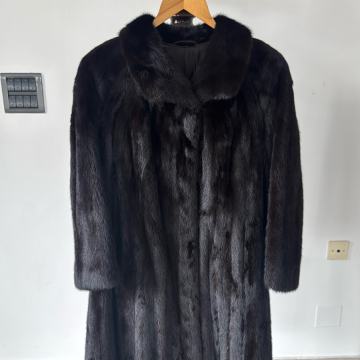 Bunda od nerca poluduga