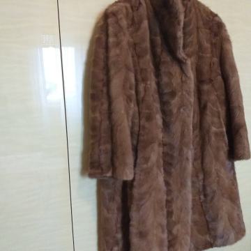 Bunda i šubara (toka) od nerca