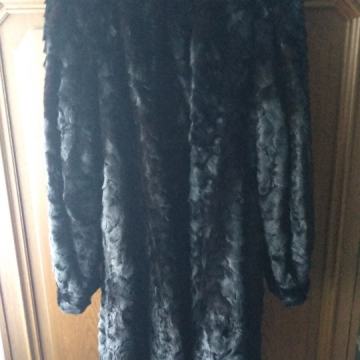 Bunda od nerca, vel. 46, * NOVO*