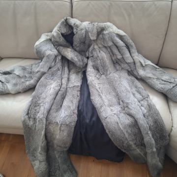 Bunda pravo krzno br 46