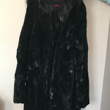 Bunda od sisanog Nerca