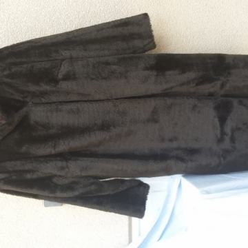 Bunda umjetno krzno 46