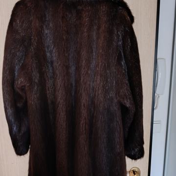 Bunda od vidrinog krzna....