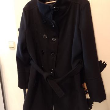 Colortex br.L/44 kvalitetan ugodan topli kaput