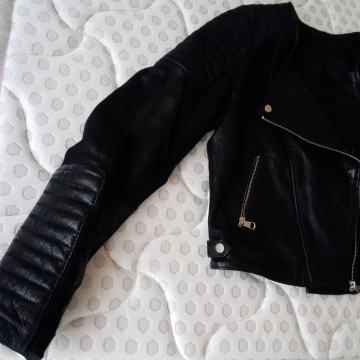 2+1 gratis! Crna bikerska jakna od prave kože, američka, vel. 38