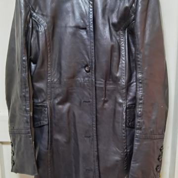 Crni dugi kožni kaput - SAMO 290 KN!!