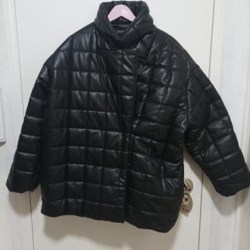 NOVA CRNA JAKNA MONKI