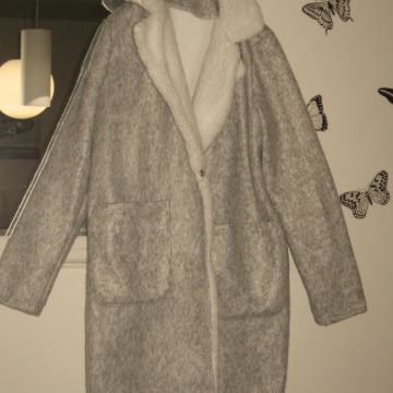 NOVA SIVA JAKNA S KRZNOM VEL. 40/42