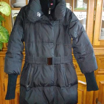 Crna topla jakna, 36