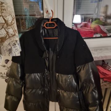 Crna zenska jakna 1xl sa Shina