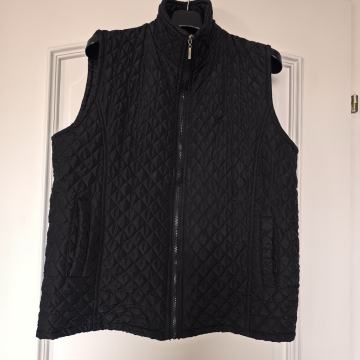 Crni lagani topli ženski prsluk bez rukava broj L - XL