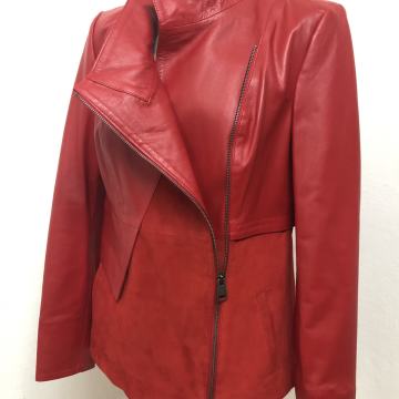 Crvena kožna jakna!!!