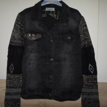 Desigual orig. traper jakna vel.42-44