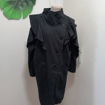 DIZAJNERSKA CRNA JAKNA M