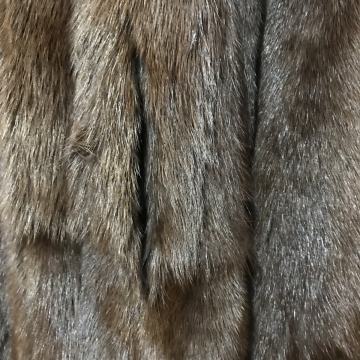 Dugačka bunda od nerca