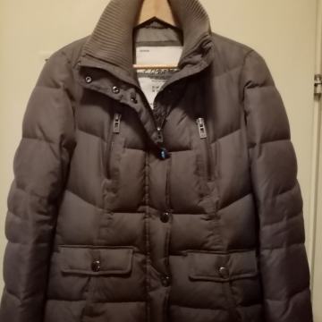 Esprit br. 38 kvalitetna udobna jakna povoljno