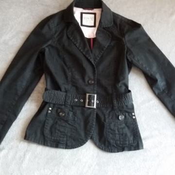 Esprit jakna br 40