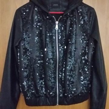 GUESS!! JAKNICA! ODLIČNA PRILIKA!%% S KAPULJAČOM