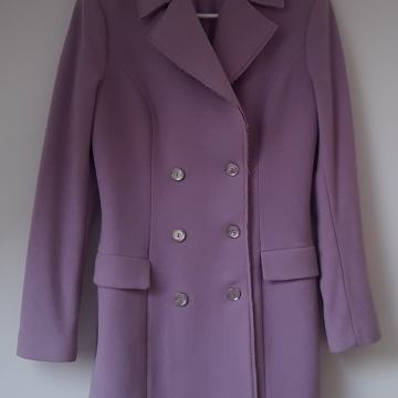 GUESS proljetni kaput boje lavande 36 38