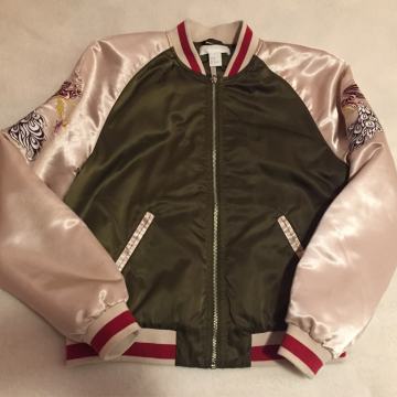 H&M bomber Jakna br 36/38