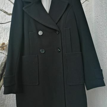 H&M kaput s dvorednim kopčanjem