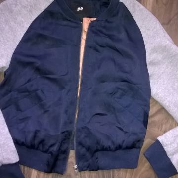 jakna 36 H&M