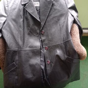 JAKNA -br.42-POETTE-Novo