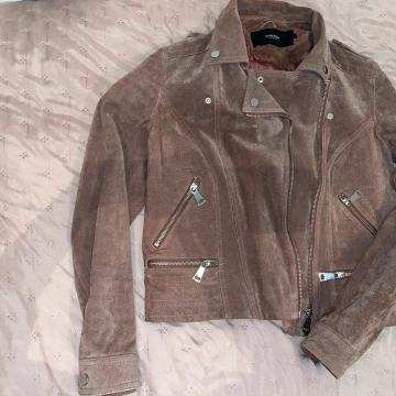 Jakna od brušene kože