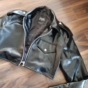 Jakna kožna  36 zara