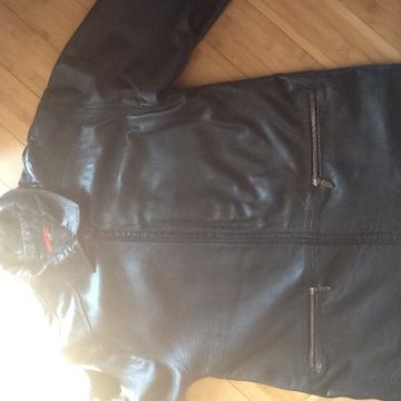 SNIŽENO Jakna kožna