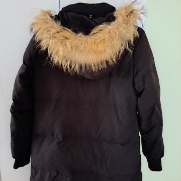 Jakna pernata Champion