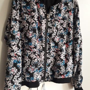 JAKNA PROLJETNA H&M vel. 38