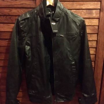 Jakna od umjetne kože