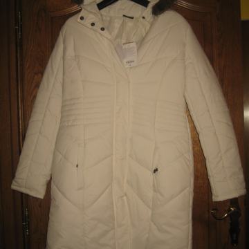 BIJELA JAKNA ZIMSKA vel. M - NOVO