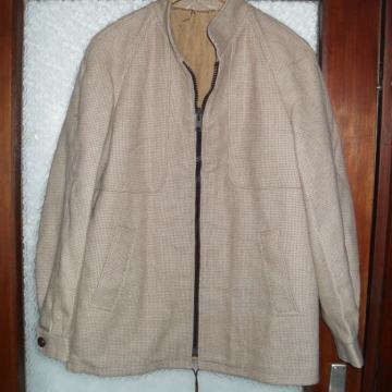 KAMENSKO - ŽENSKA TOPLA VUNENA JAKNA NA CIF 42 L