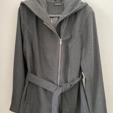 Kaput Even and Odd L