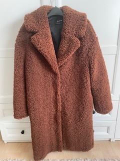 KAPUT TEDDY STRADIVARIUS