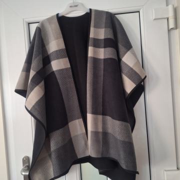 Kardigan sa dva lica