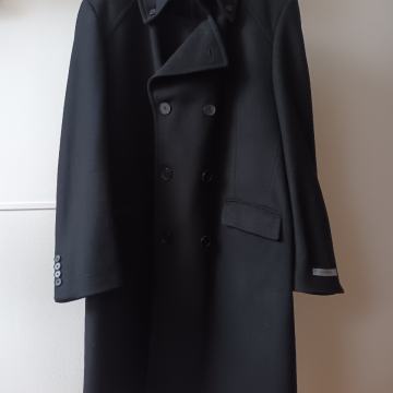 Karl Lagerfeld crni kaput 46