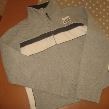 DECHATLON SPORTSKA JAKNA - TRENIRKA  VEL.42