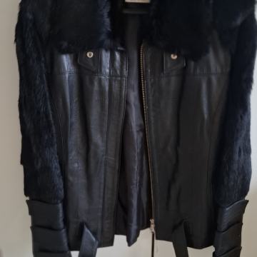 KOŽNA JAKNA SA PRAVIM KRZNOM